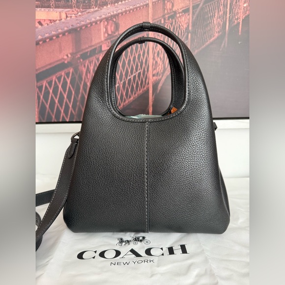 Coach Lana 23 - Picture 8 of 16